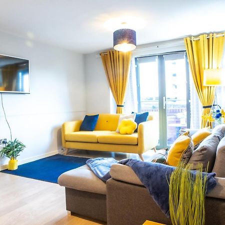 Newly Furnished Appartment Near Train Station Wolverhampton Exteriér fotografie