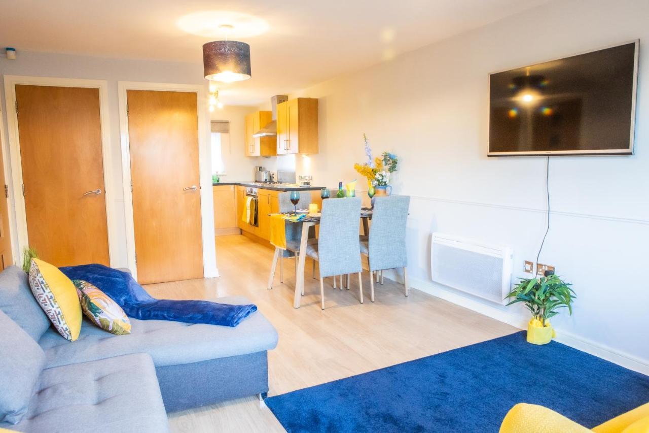 Newly Furnished Appartment Near Train Station Wolverhampton Exteriér fotografie