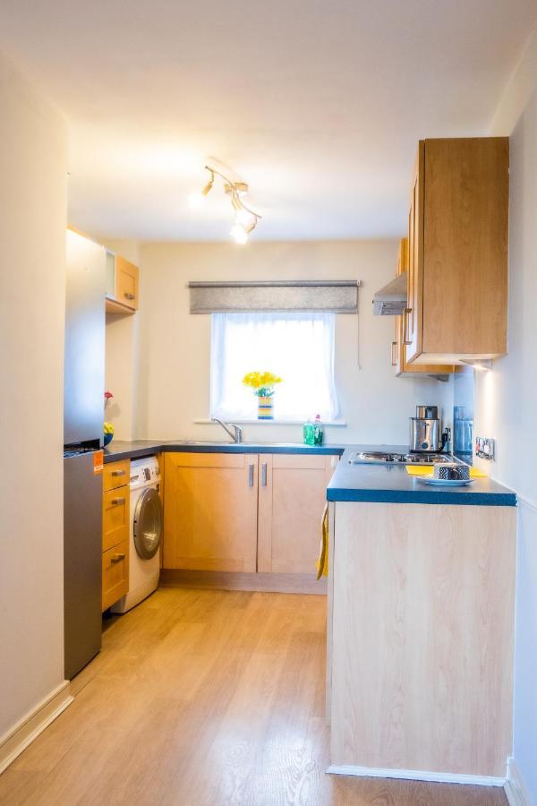 Newly Furnished Appartment Near Train Station Wolverhampton Exteriér fotografie