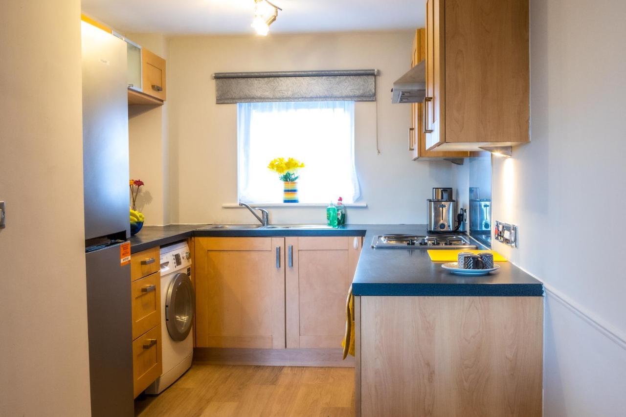 Newly Furnished Appartment Near Train Station Wolverhampton Exteriér fotografie